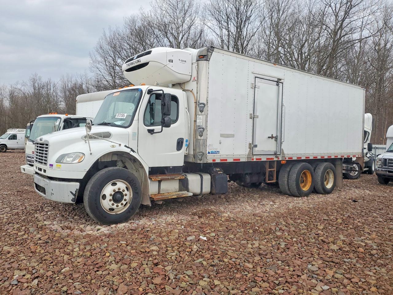 2016 Freigliner 2016 Freightliner Business Class M2 Refrigerated B