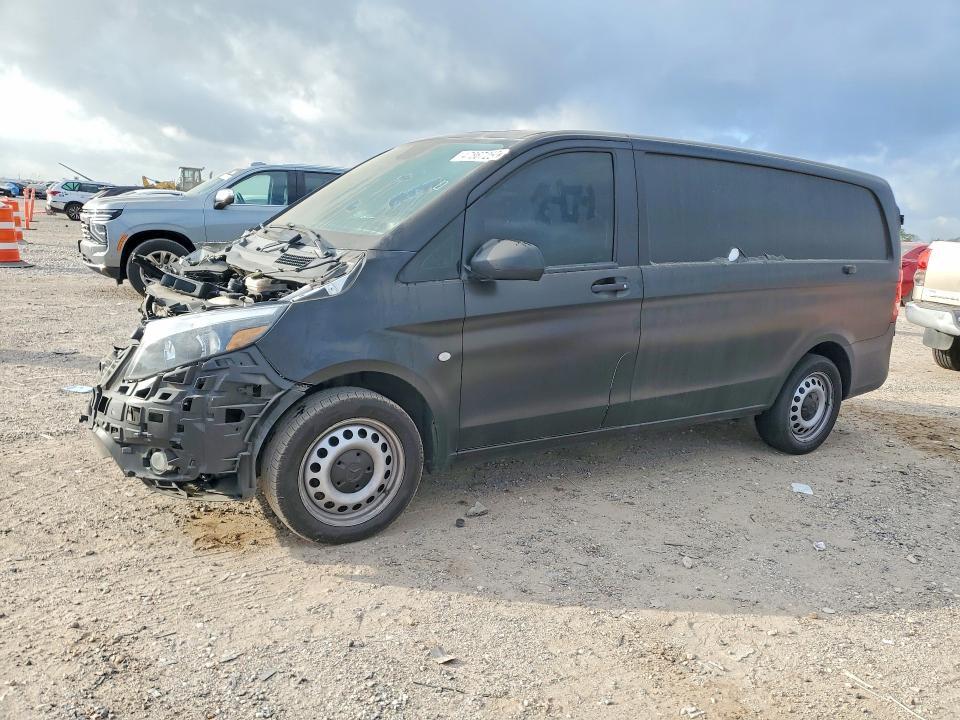 2016 Mercedes-Benz Metris