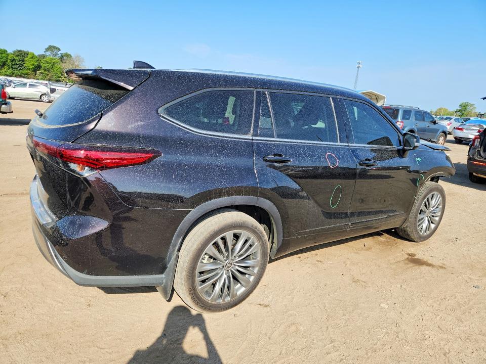 2020 Toyota Highlander Platinum