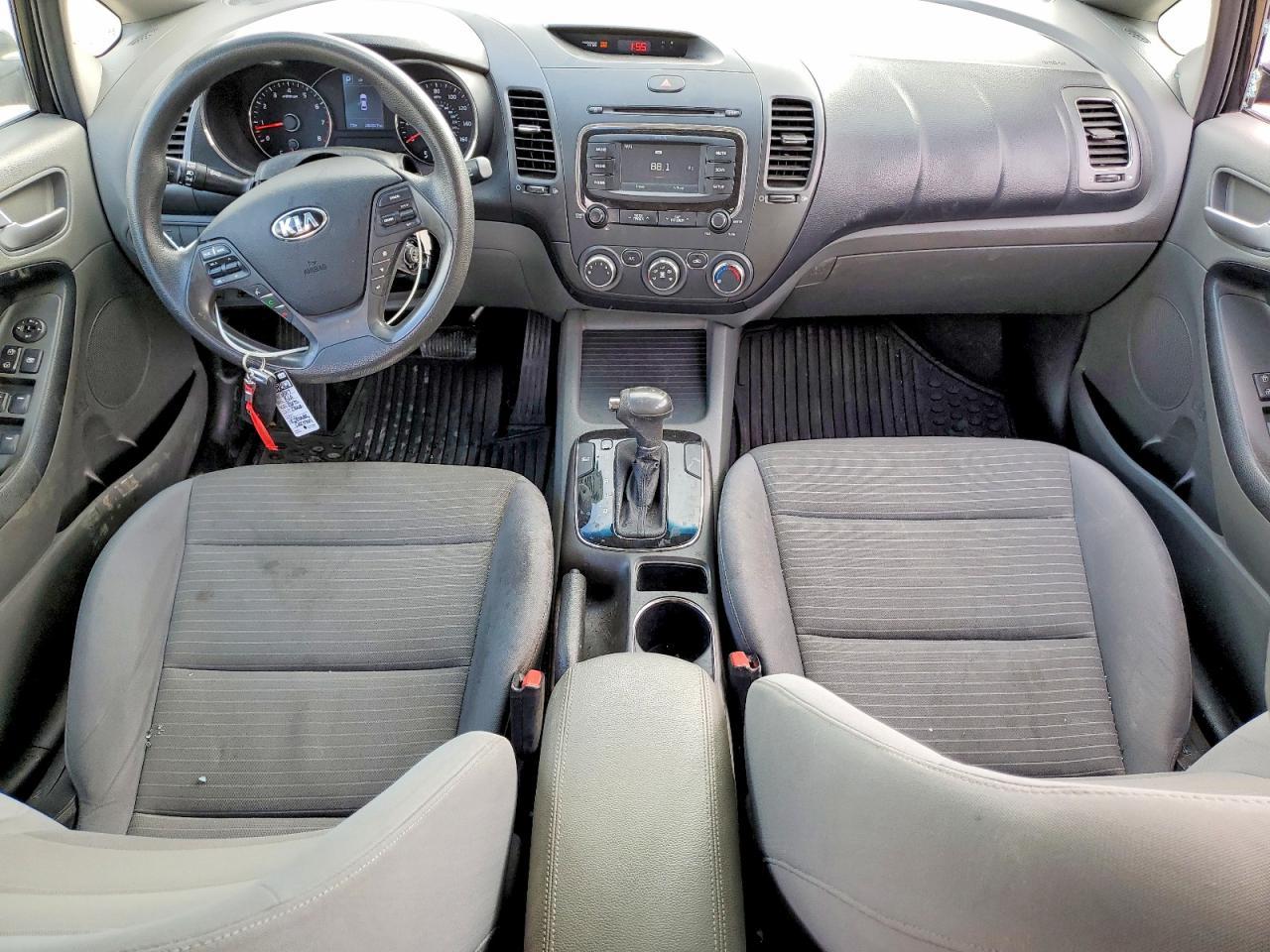 2017 KIA Forte lx