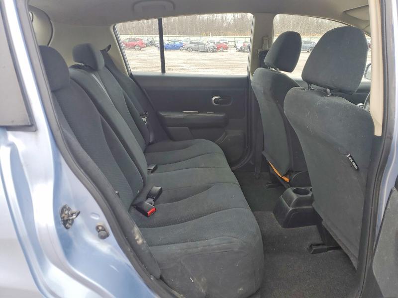 2010 Nissan Versa 1.8 s