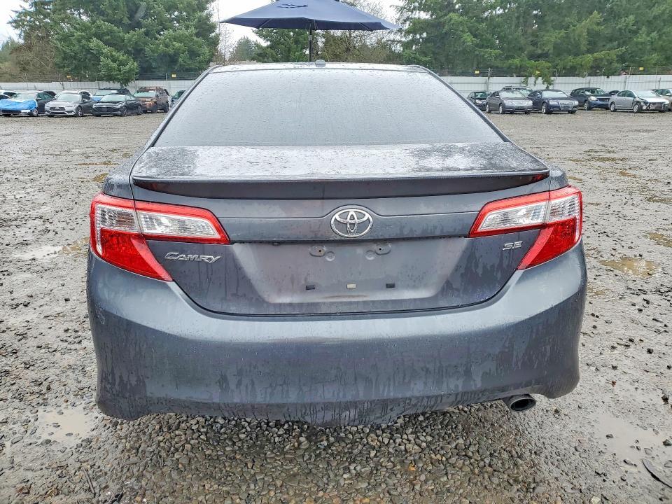 2012 Toyota Camry se