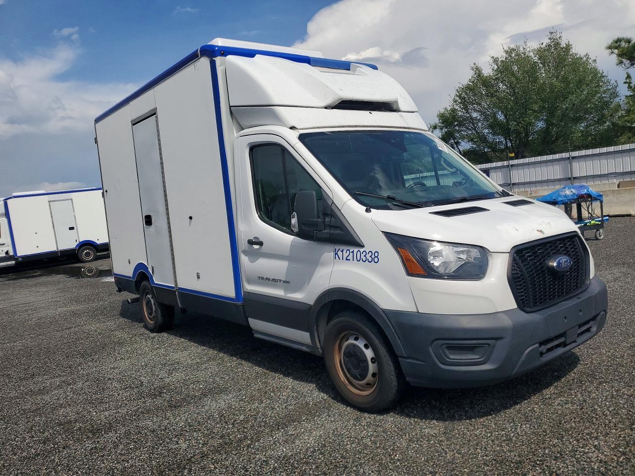2022 Ford Transit Delivery Truck