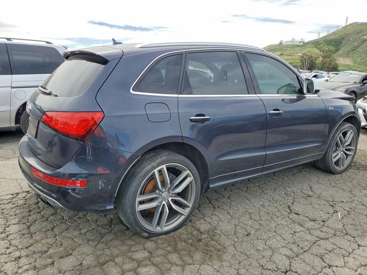 2016 Audi SQ5 Premium Plus