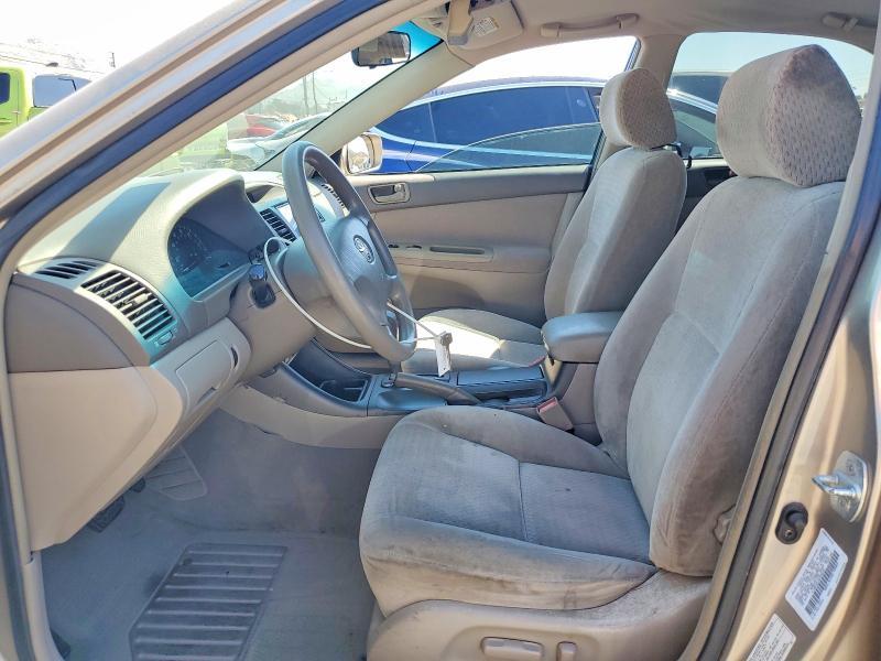 2002 Toyota Camry le