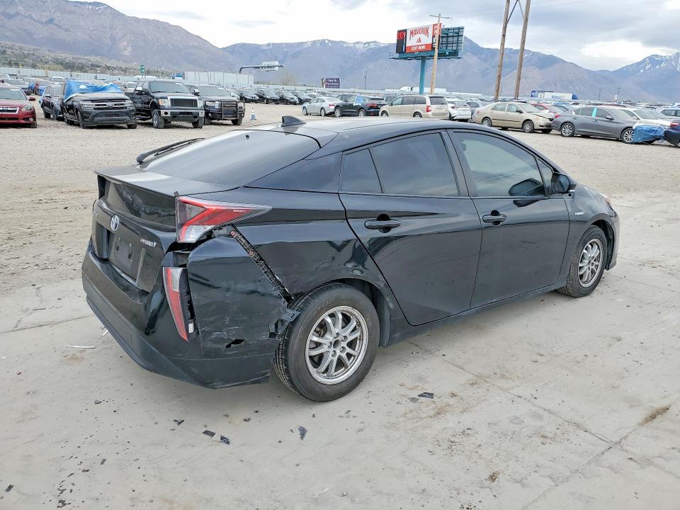 2016 Toyota Prius c Four
