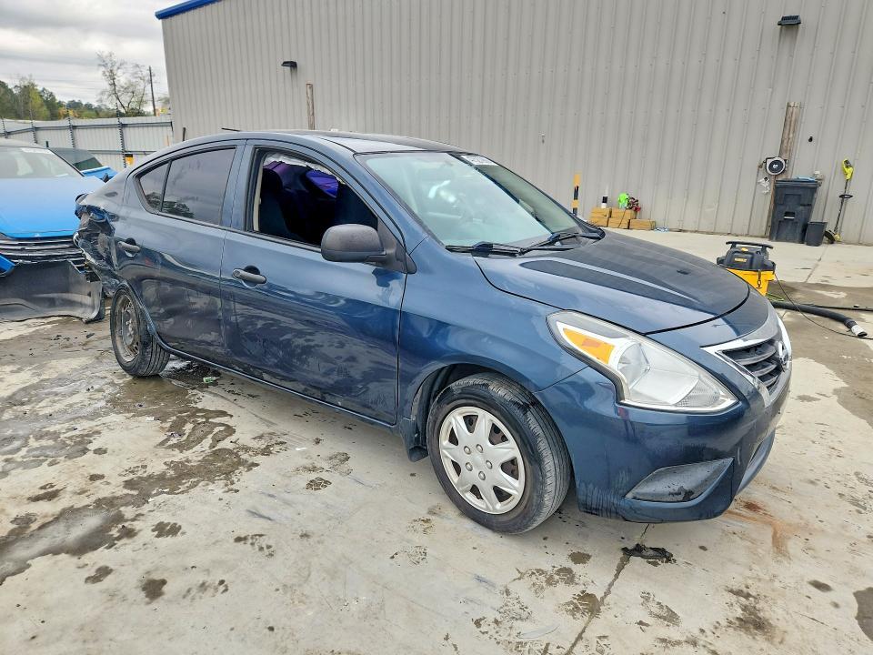 2015 Nissan Versa 1.6 s