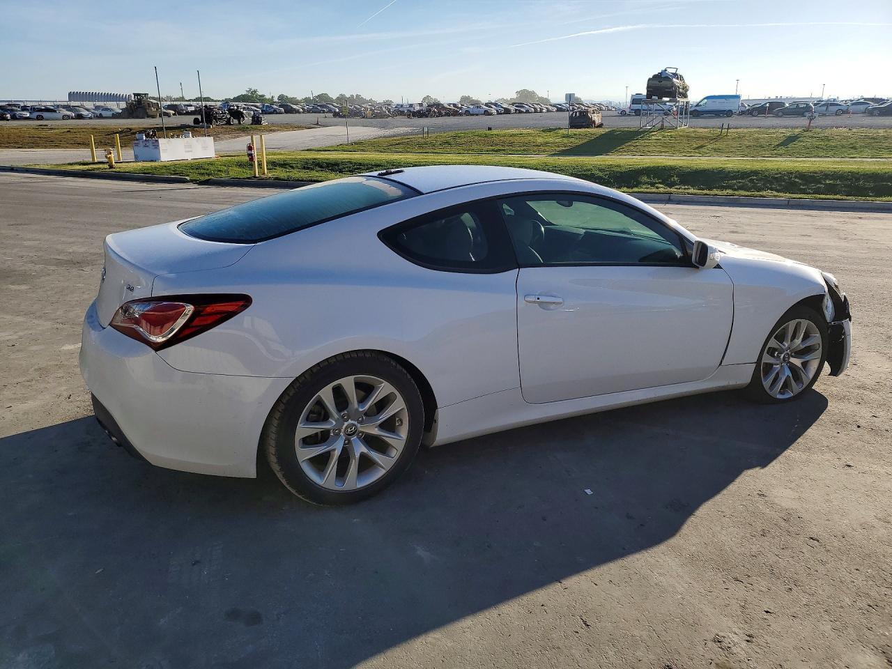 2016 Hyundai Genesis Coupe 3.8