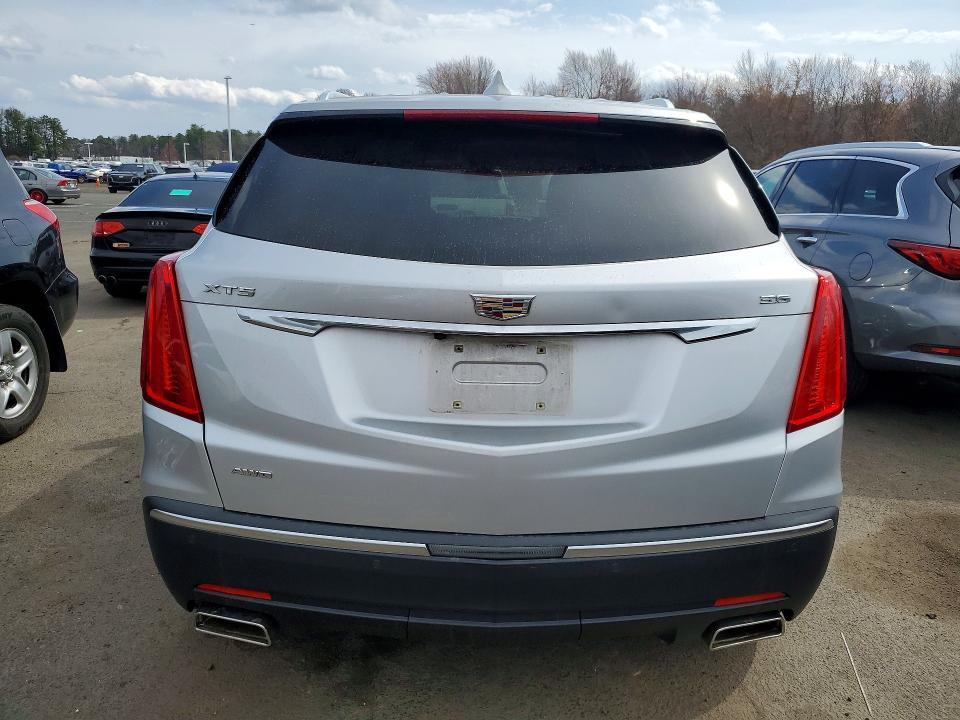 2018 Cadillac XT5 Premium Luxury