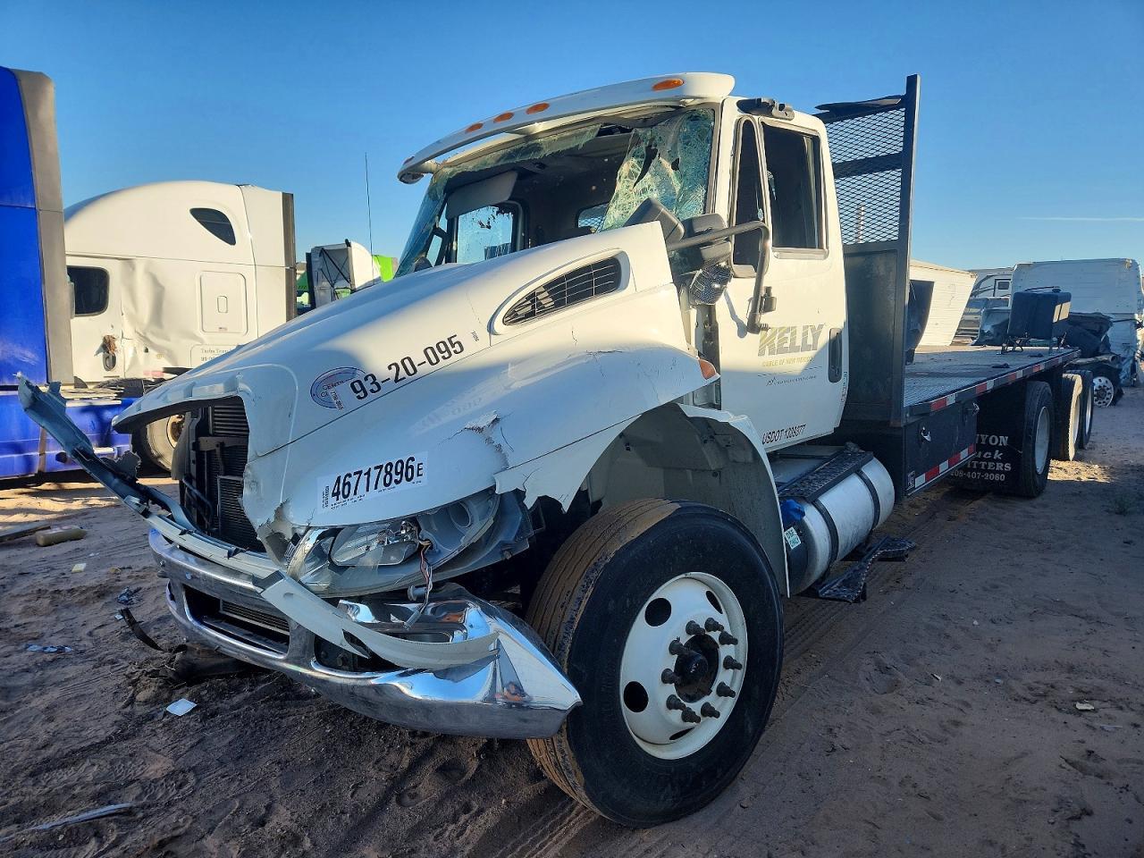 2017 International 4400 Flatbed Truck