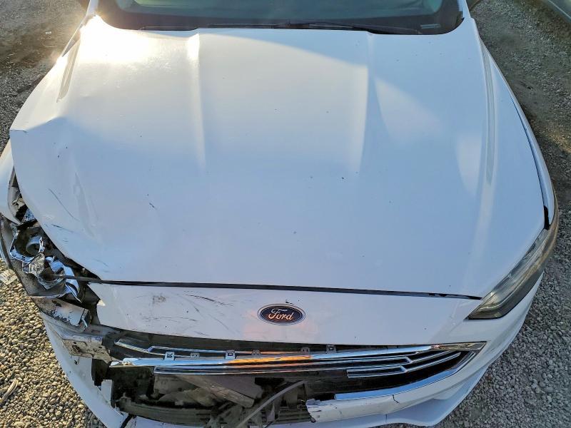 2018 Ford Fusion se Hybrid