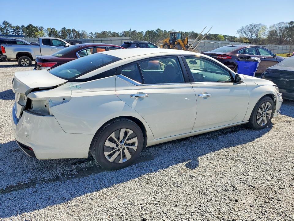 2023 Nissan Altima 2.5 s