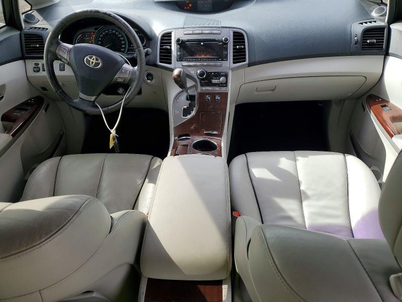 2010 Toyota Venza awd V6