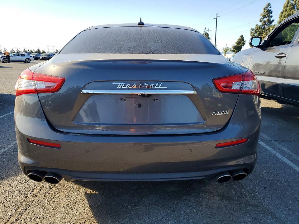 2018 Maserati Ghibli