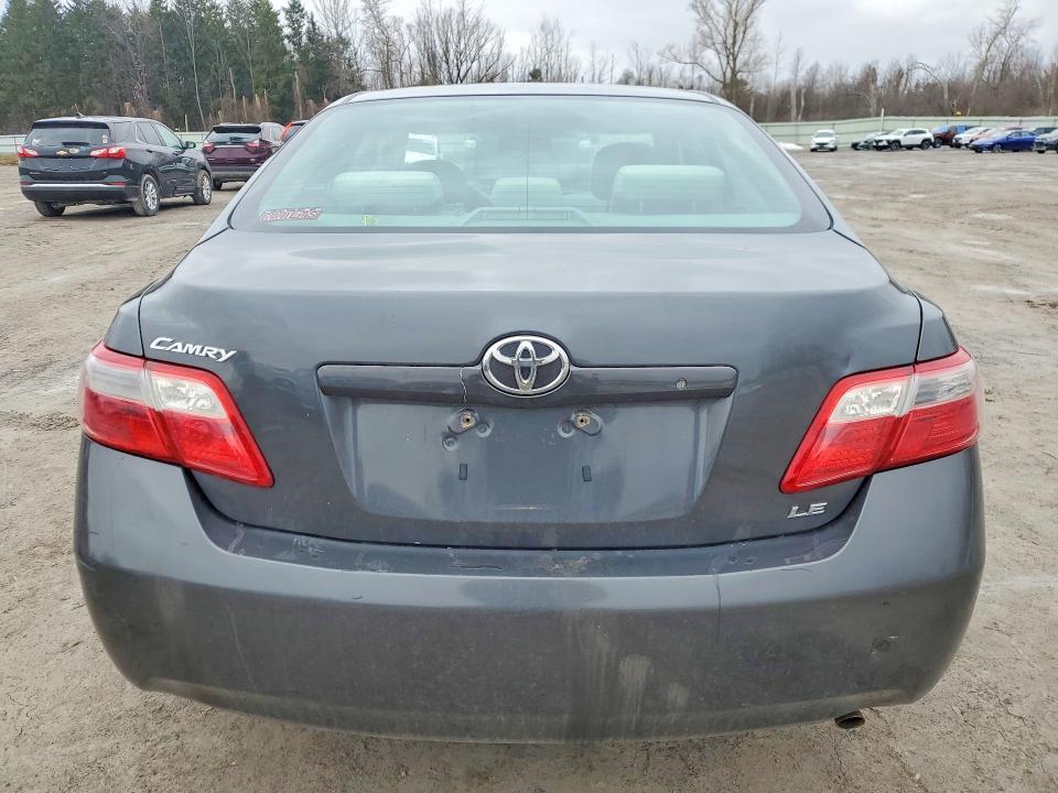 2007 Toyota Camry le