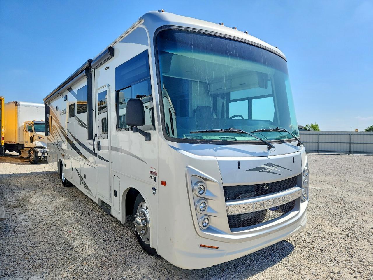 2024 Entegcoach 2023 Entegra Vision RV