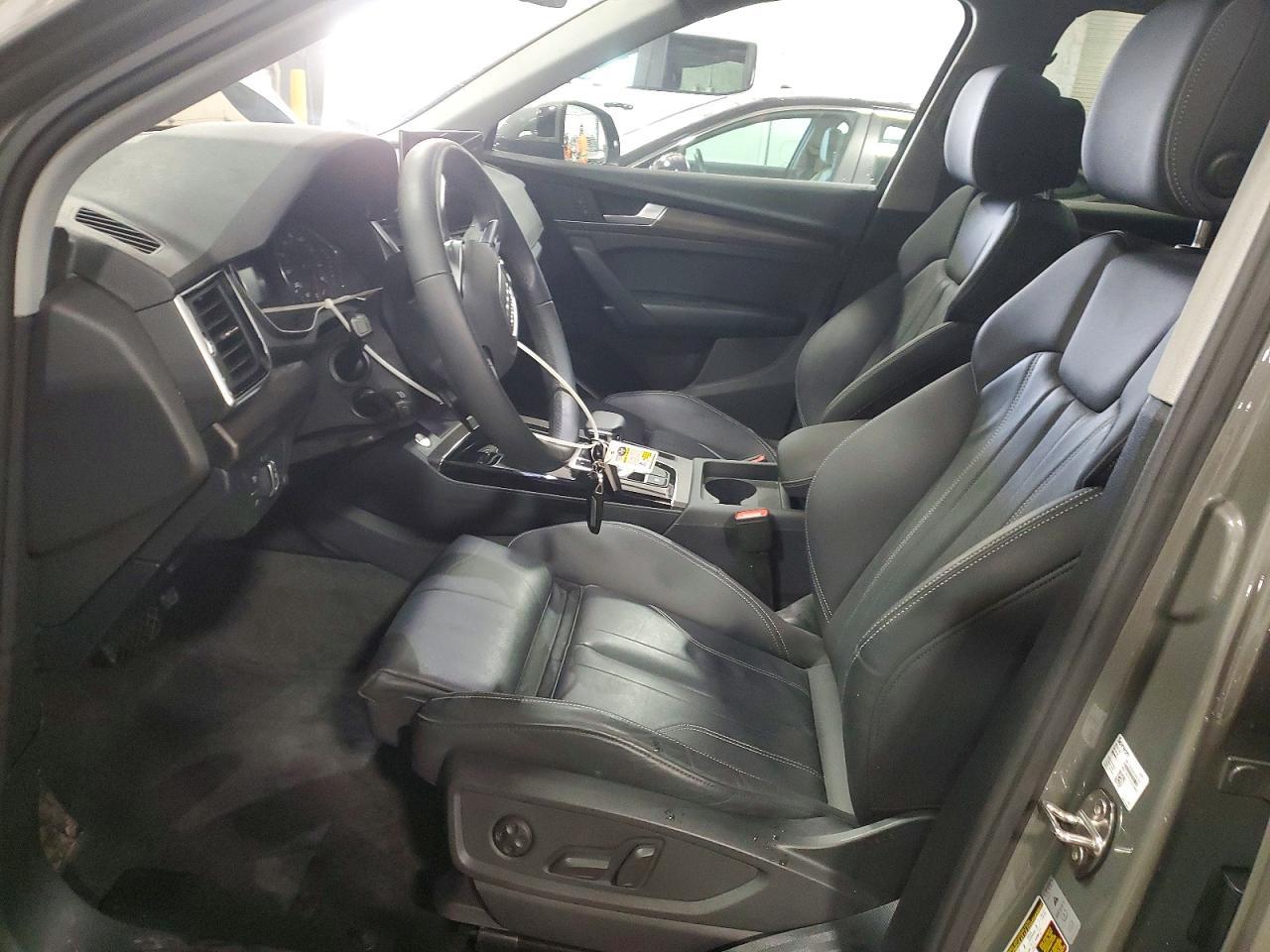 2024 Audi Q5 Premium 45