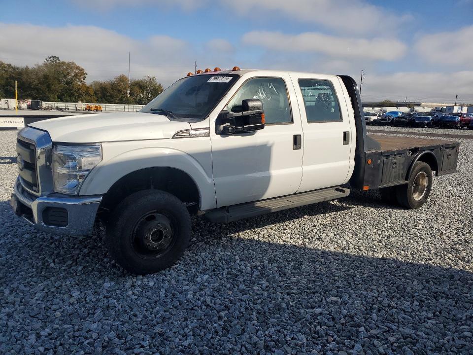 2016 Ford 2014 Ford F-350 Flatbed Truck