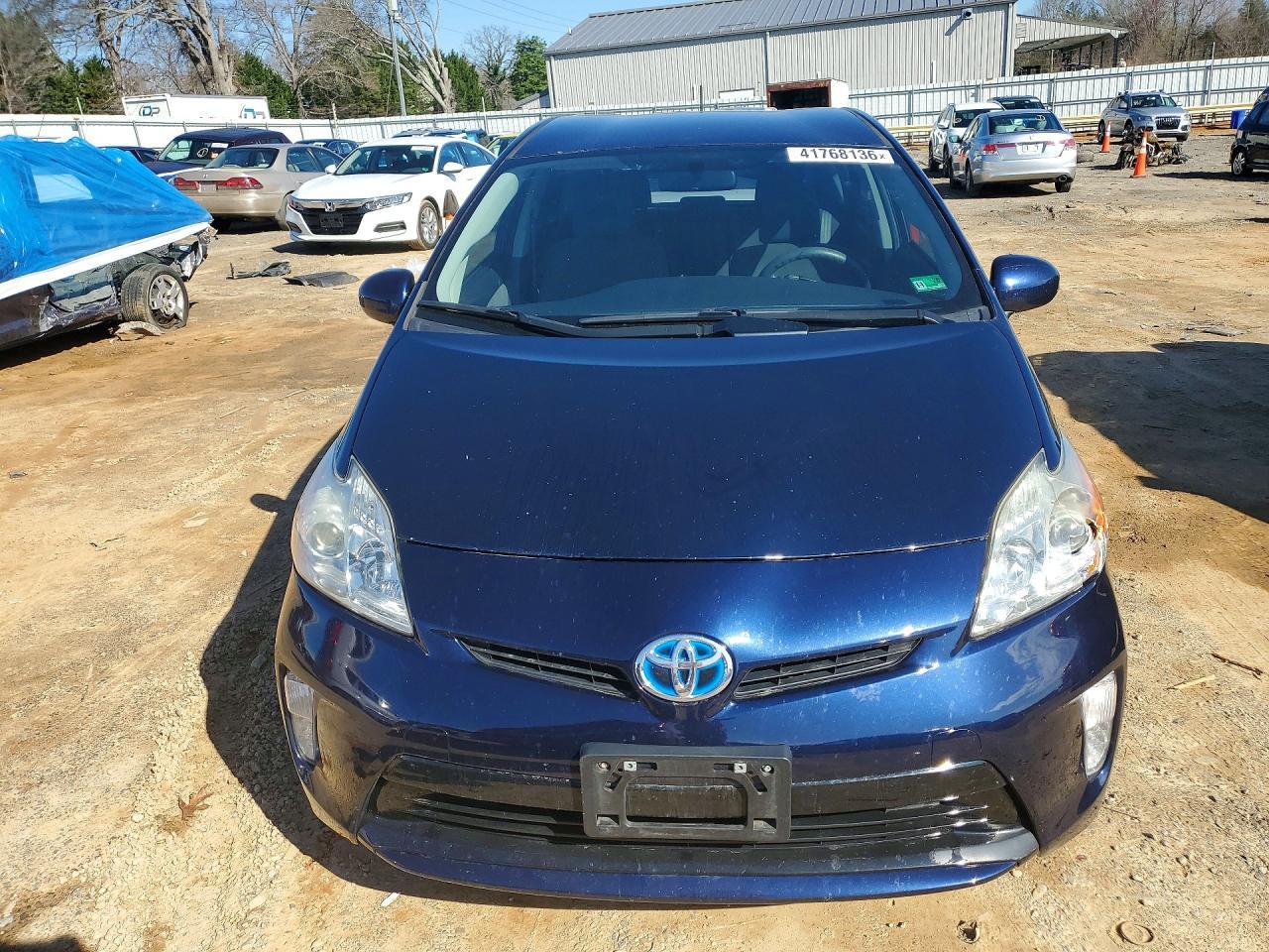2015 Toyota Prius two