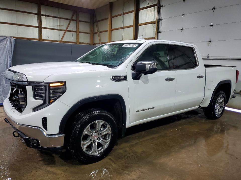 2025 GMC Sierra K1500 SLT
