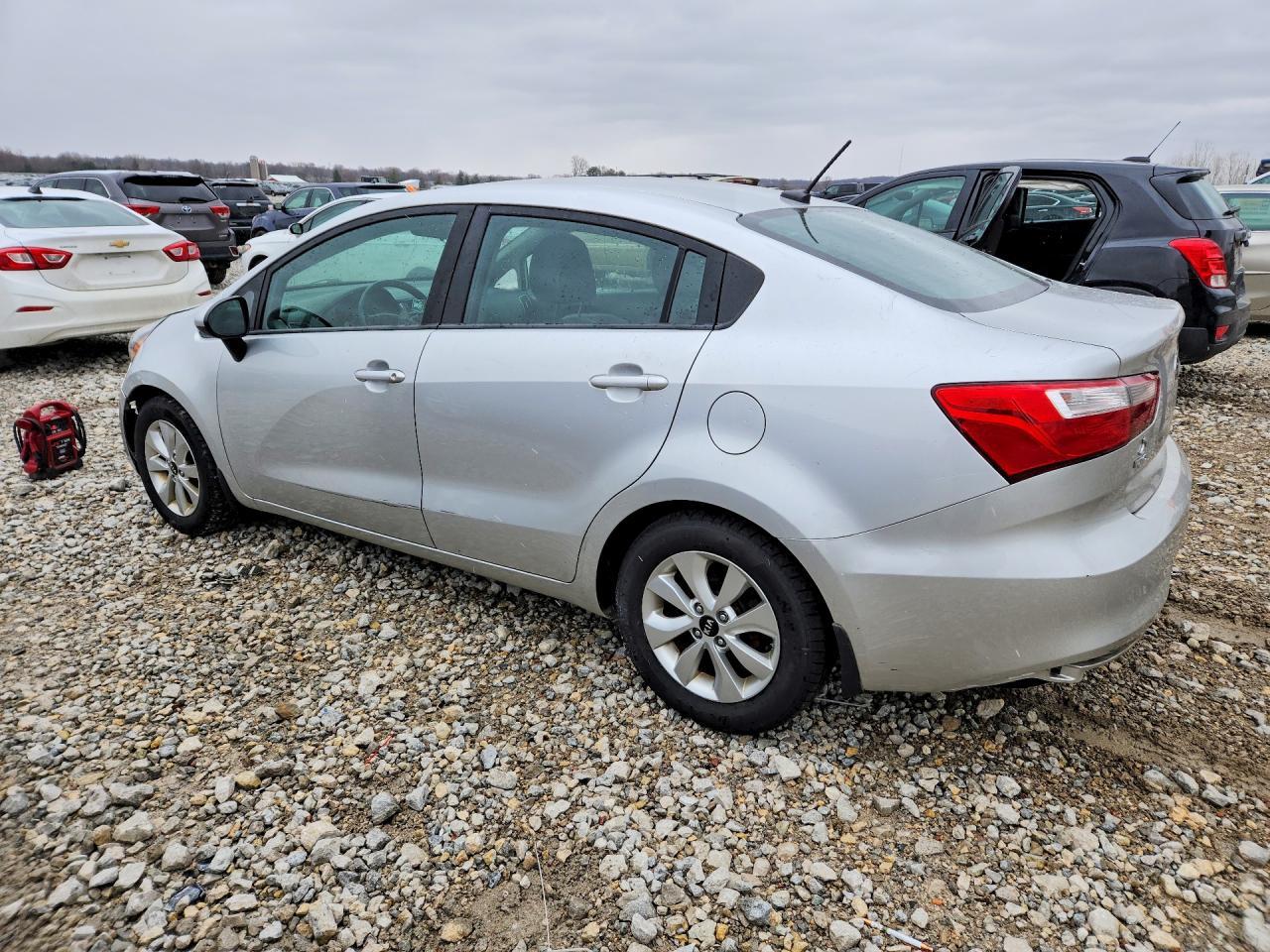 2017 KIA Rio lx