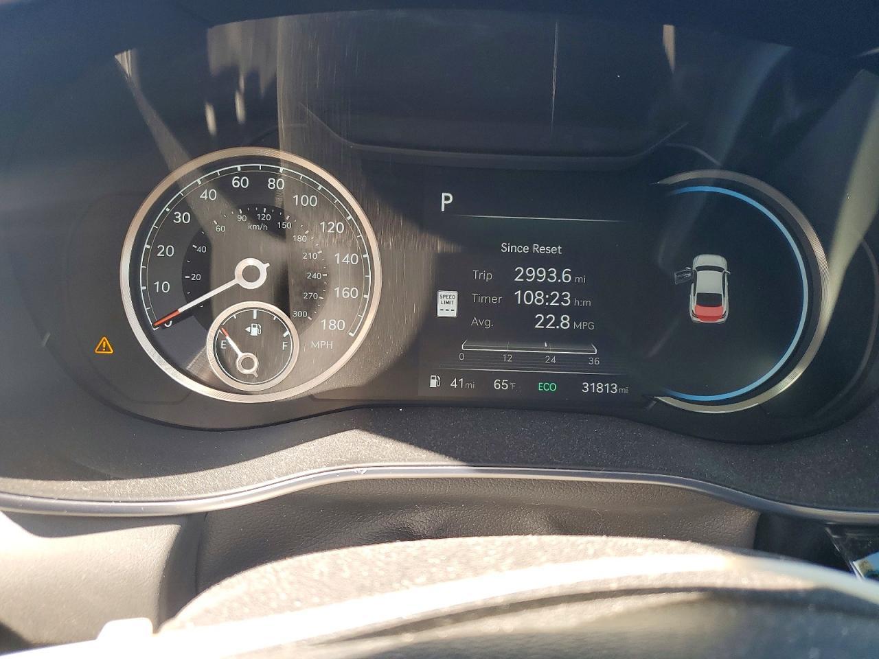 2025 Genesis G70 2.5t Standard