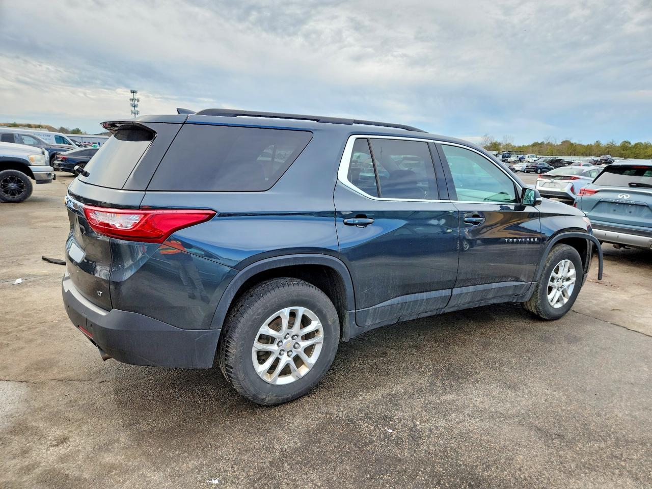 2019 Chevrolet Traverse lt