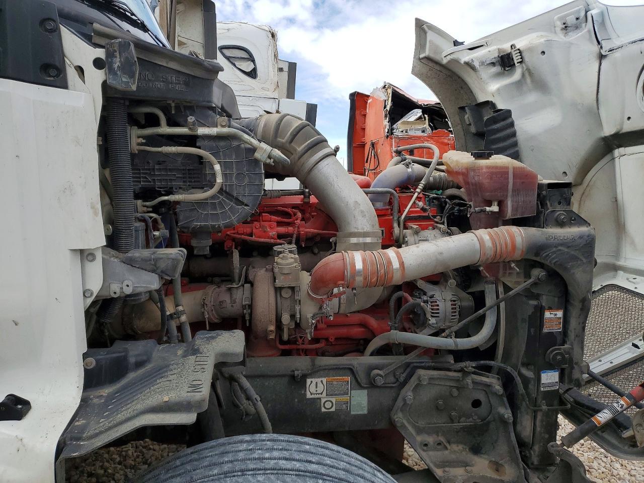 2021 Kenworth T680 Semi Truck