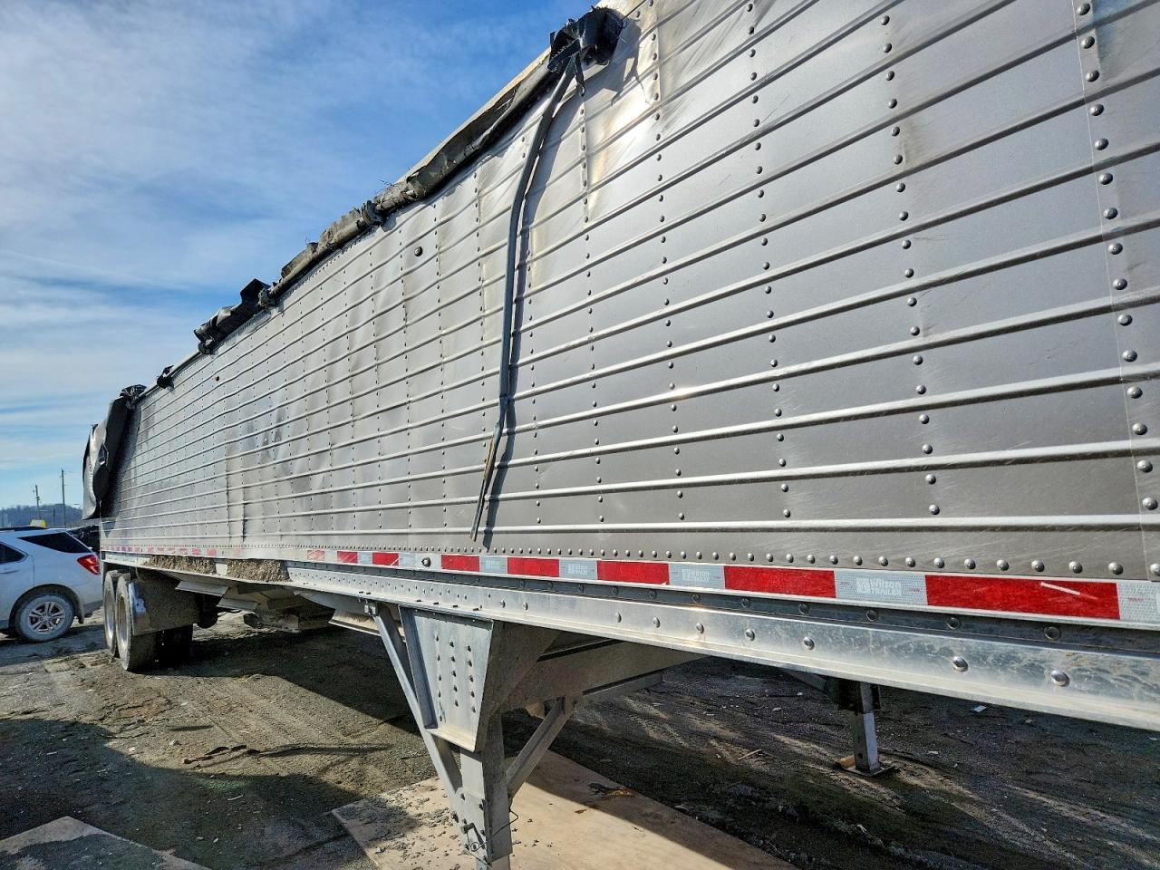 2017 Wilson Grain Trailer