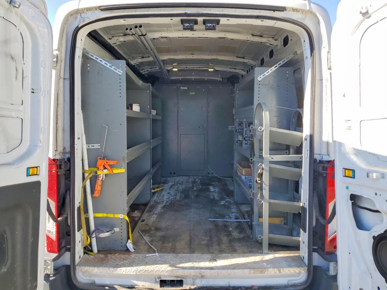 2016 Ford Transit T-Delivery Van