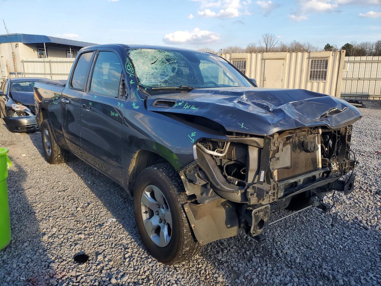 2019 Dodge RAM 1500 BIG Horn