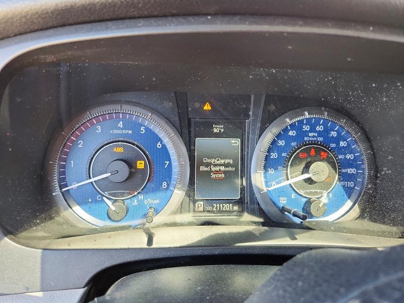 2015 Toyota Sienna xle 8-passenger