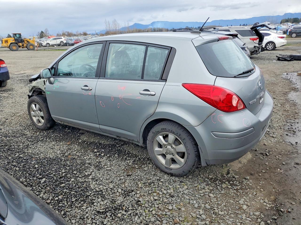 2007 Nissan Versa 1.8 s