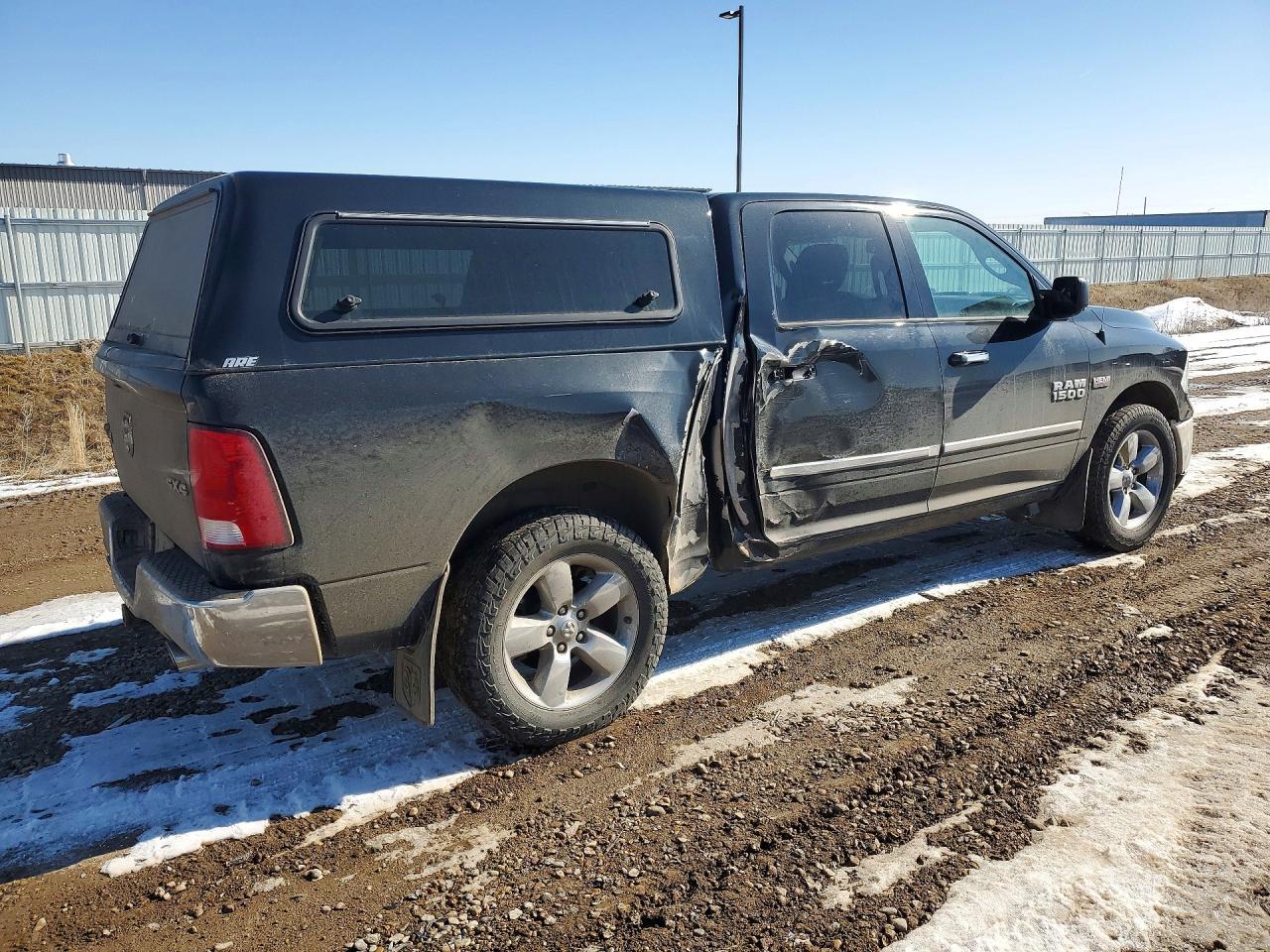 2015 Dodge RAM 1500 SLT