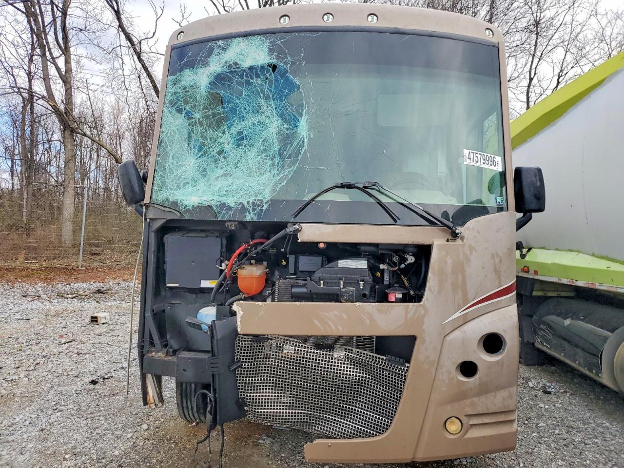 2016 Winnebago Vista 31KE-RV