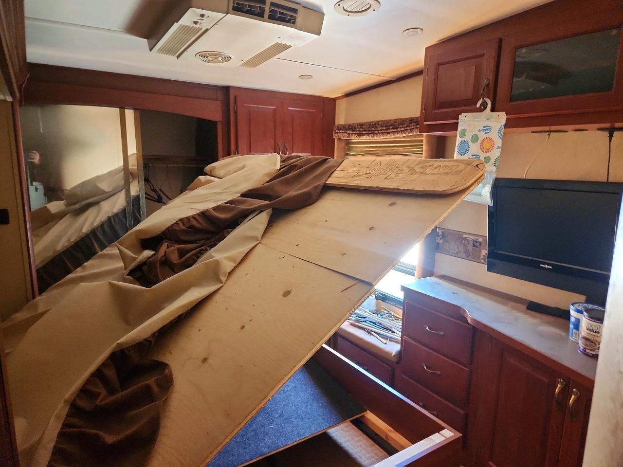 2008 Cameo CA-133 Camper