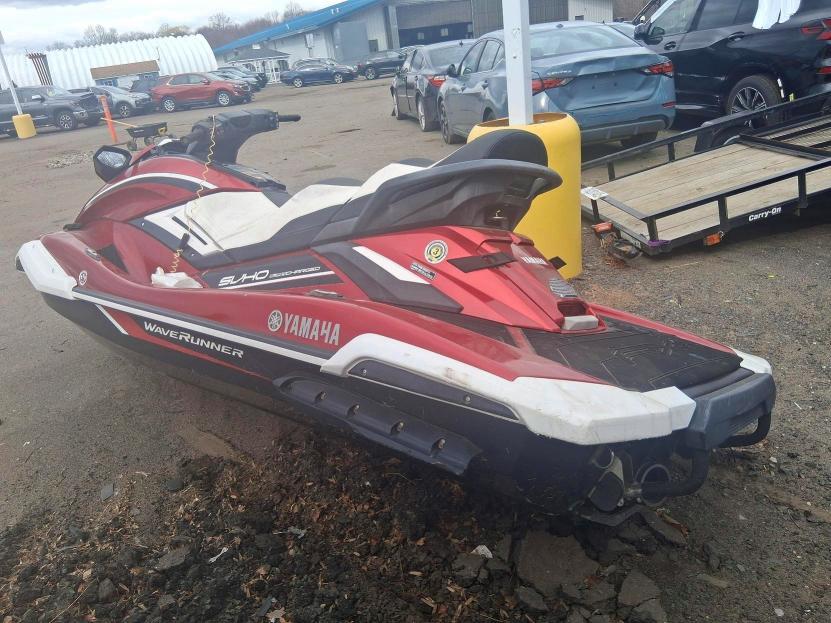 2019 Yama Waverun 3