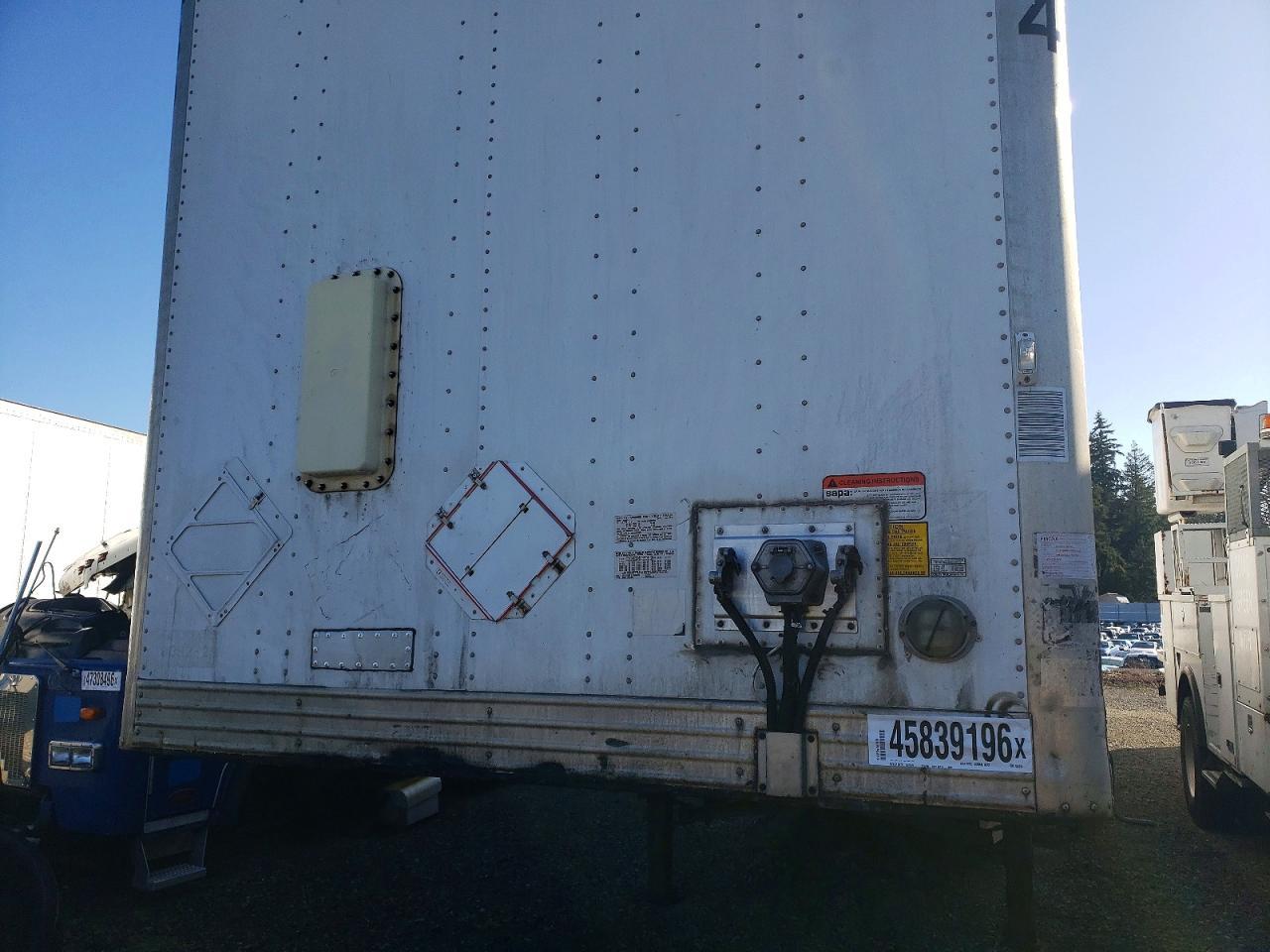 2015 Utility VS2DX DRY Van Trailer
