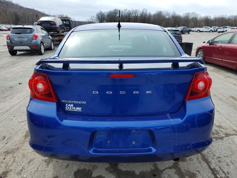 2013 Dodge Avenger se