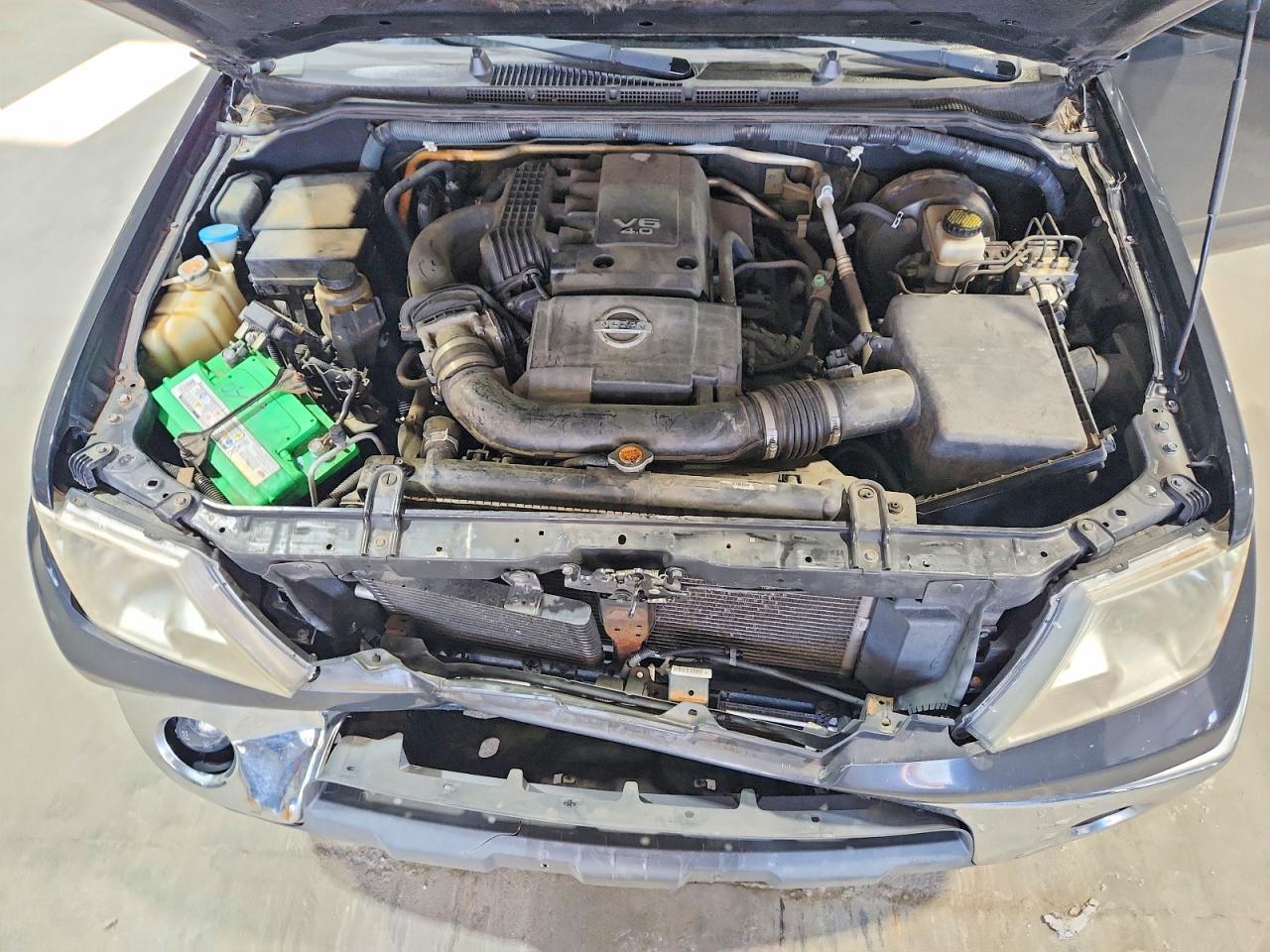 2010 Niss Frontier se V6