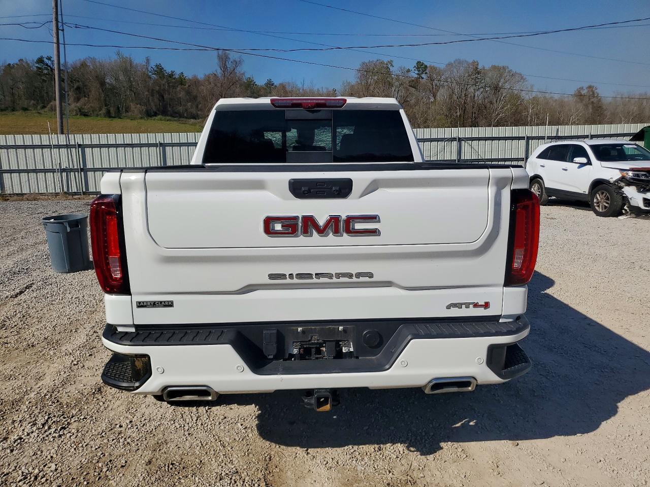 2025 GMC Sierra K1500 AT4