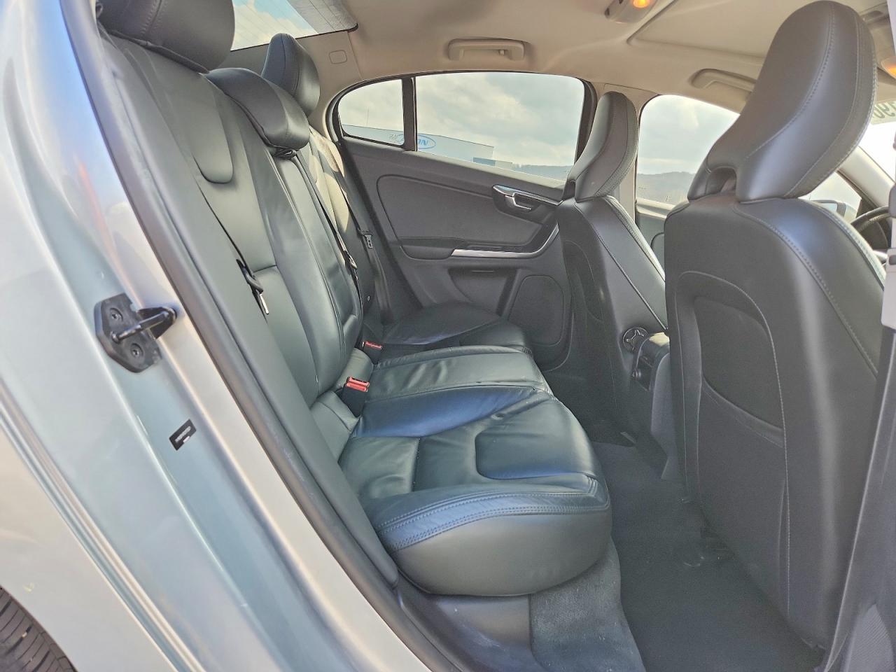 2013 Volvo S60 T5