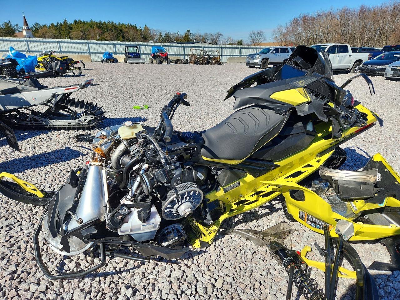 2025 Skidoo Backcountry XRS 850 Snowmobile