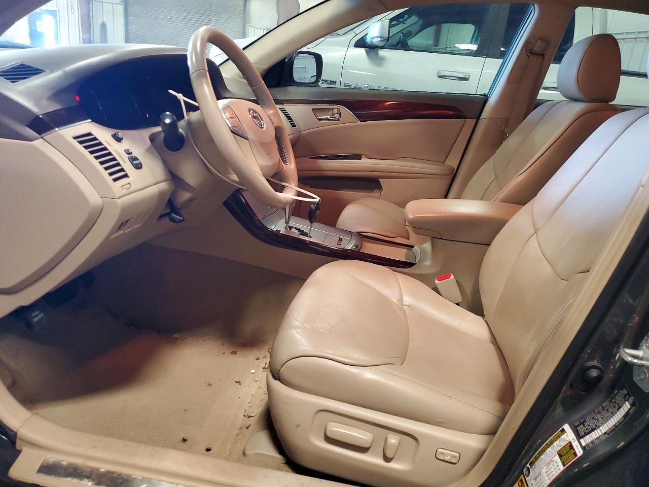 2008 Toyota Avalon xls