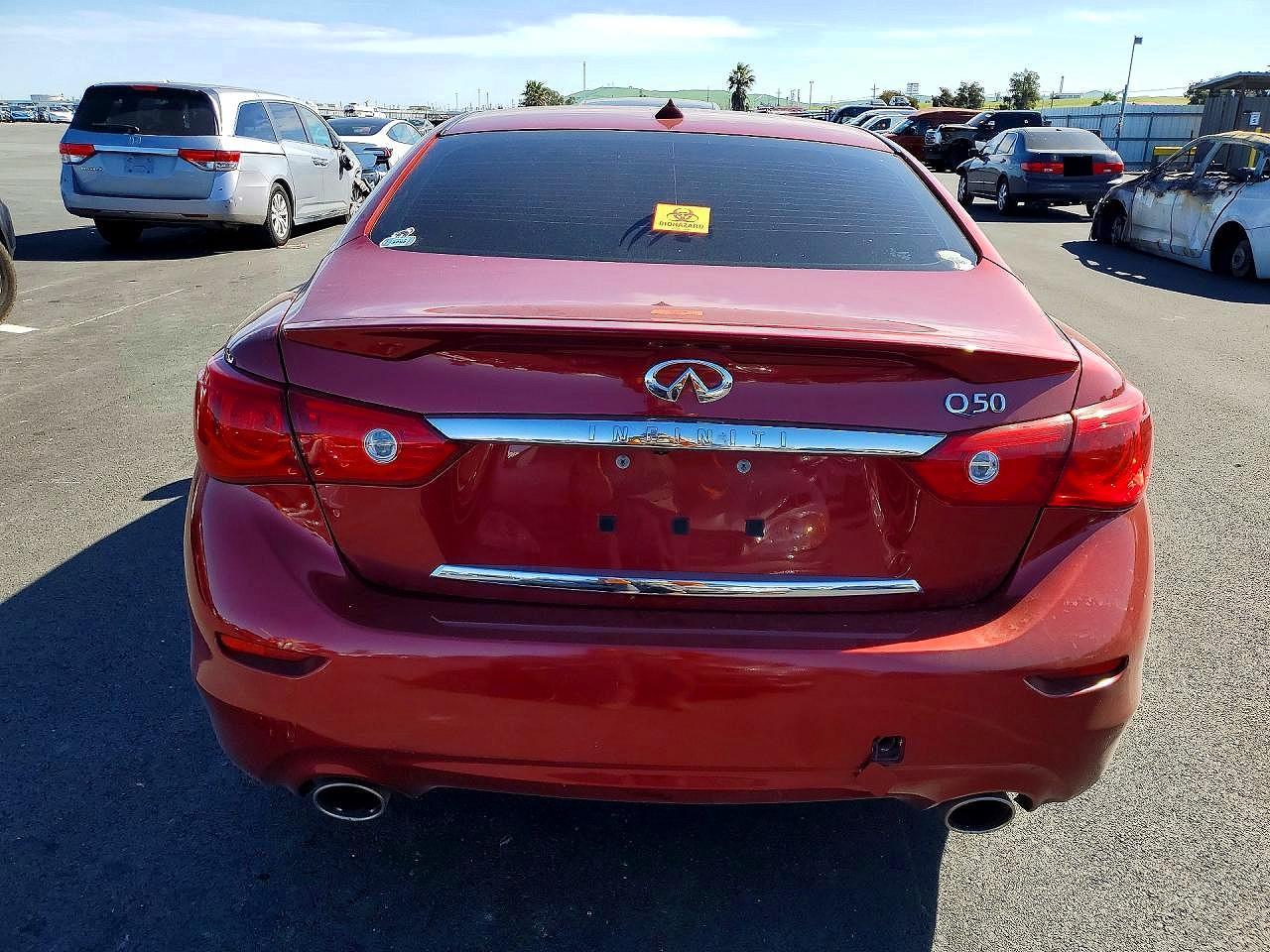 2015 Infiniti Q50 Base