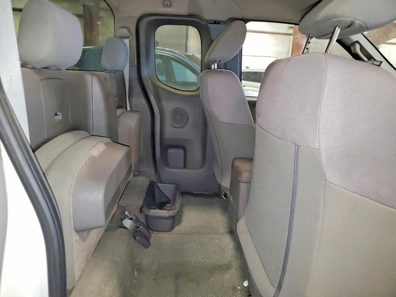 2017 Nissan Frontier S