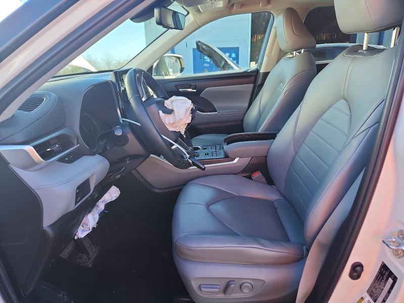 2021 Toyota Highlander xle