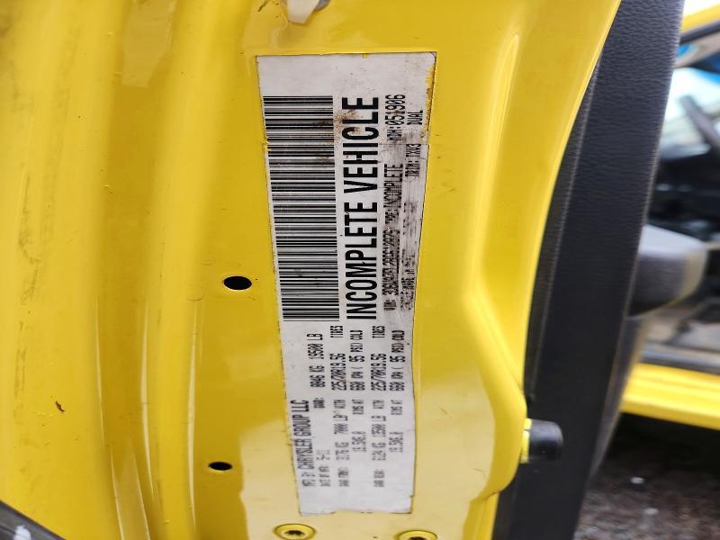 2011 Dodge RAM Chassis Cab Flatbed Truck