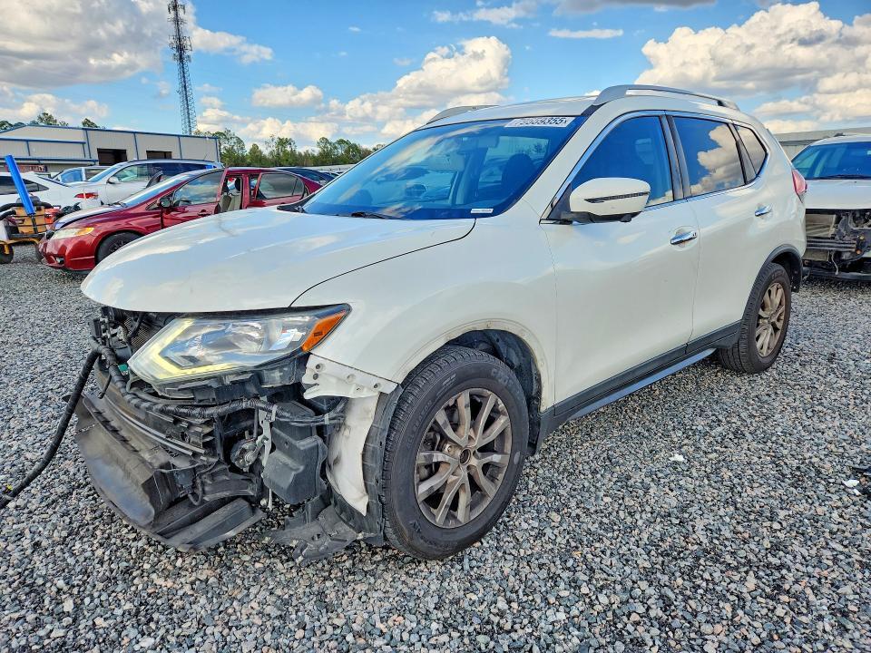 2018 Nissan Rogue sv