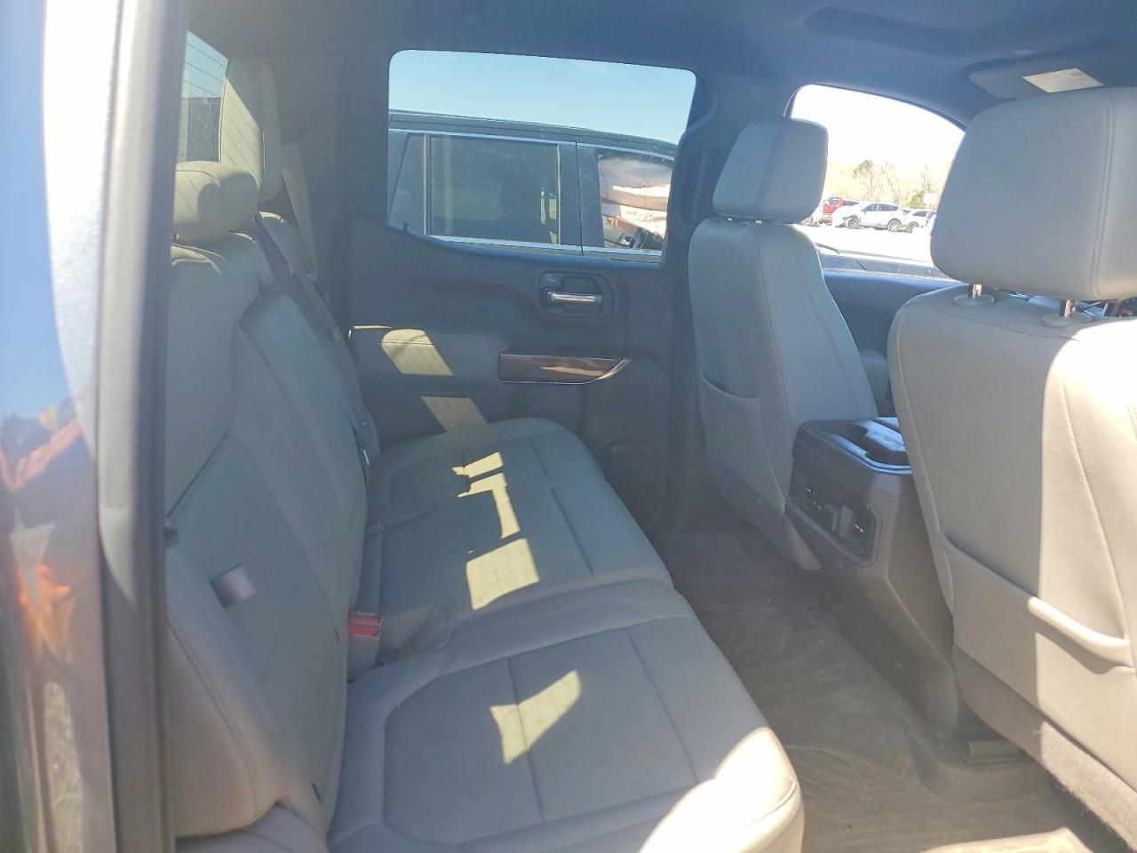 2020 Chevrolet Silverado K1500 RST